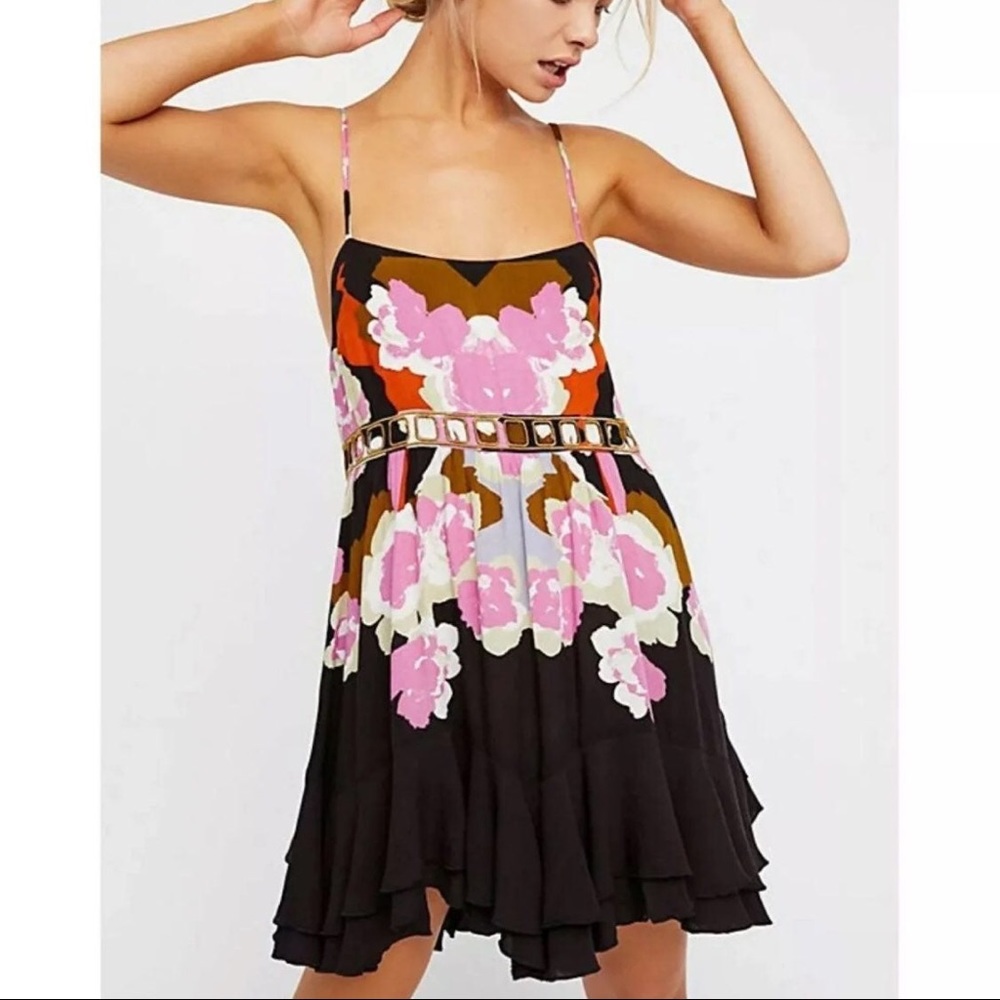 ❥Free people❥ Sweet Lucy Floral Flowy Summer dress